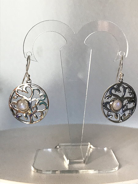 Orecchini con pietra di luna in argento 925