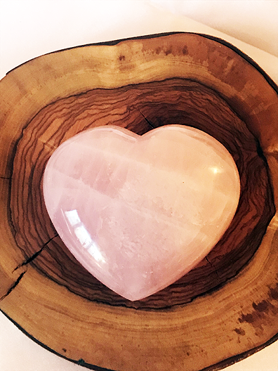 Cuore di quarzo rosa 440g