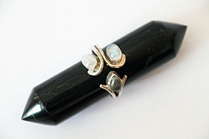 Anello pietra di luna 5