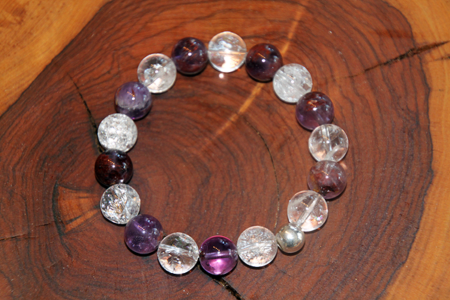 Bracciale super seven e cristallo di rocca