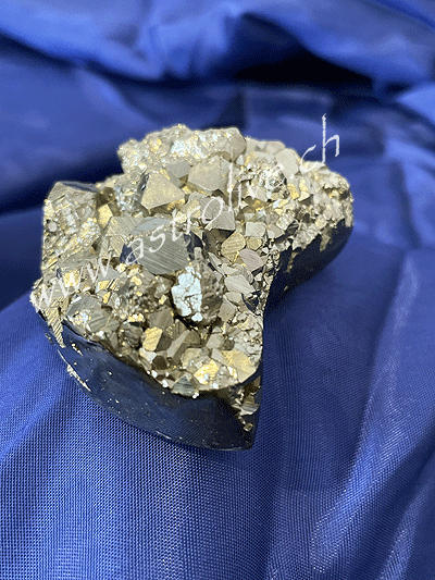 Luna in Pirite 161gr